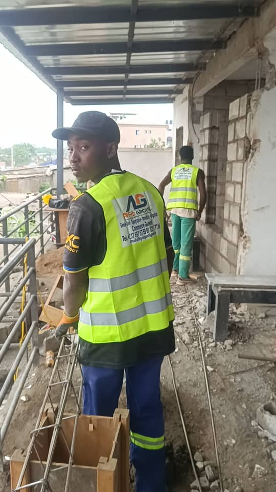 Équipe AFIB GROUP sur chantier